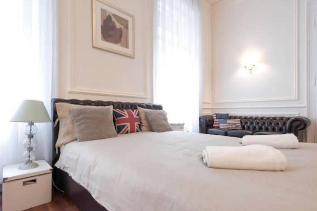 Luxury Art Deco Suite Close To Museum Of Fine Arts Budapest Exterior photo